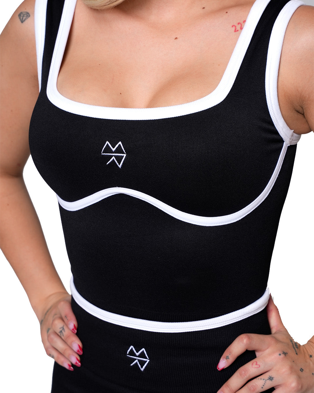 Set Br Black and White